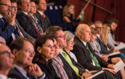 Kooperation der Universitäten Salzburg und Passau stellt sich im EUROPARK der Öffentlichkeit vor