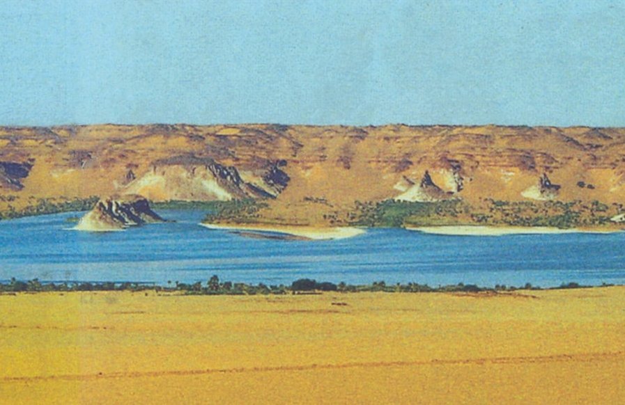 Paradies in der Wüste – Seenlandschaft der tschadischen Sahara