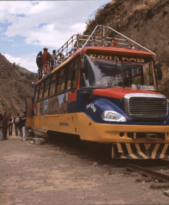 Entlegene Gebirge – Wirtschaftliche Entwicklung durch Tourismus in den Anden?